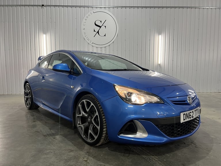 VAUXHALL ASTRA GTC 2.0 T VXR 2013