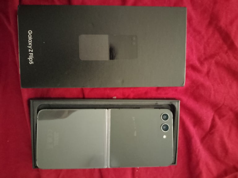 image for Samsung galaxy flip 5 256gb unlock 