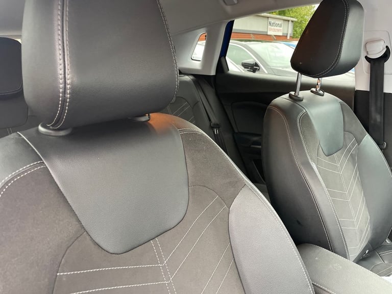 2022 Vauxhall Grandland Grandland 1.5T D Ultimate Auto Hatchback Diesel Automatic