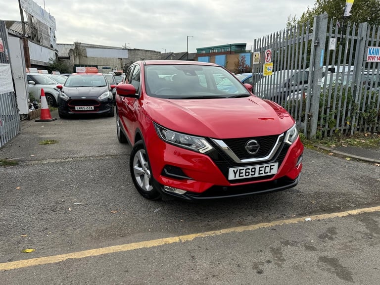 2019 Nissan Qashqai 1.3 DiG-T Acenta Premium 5dr HATCHBACK Petrol Manual