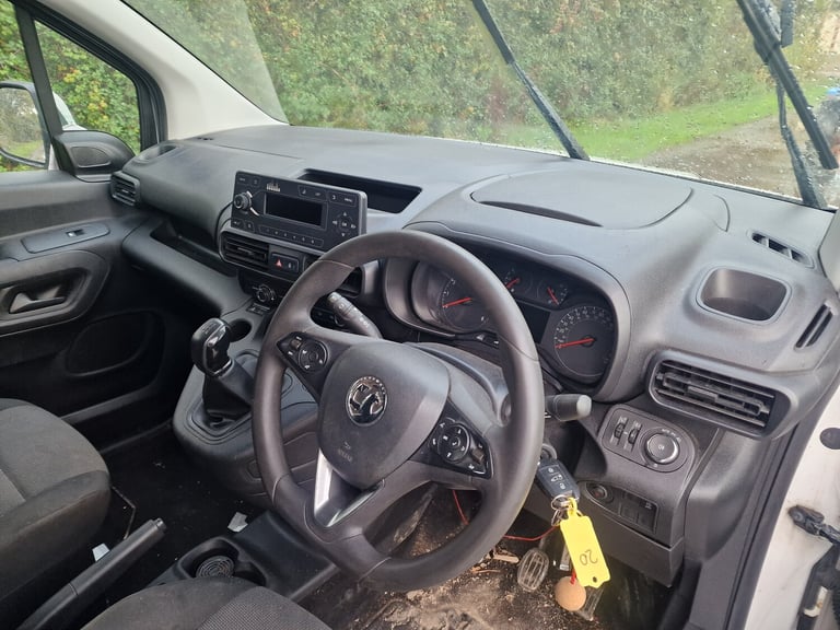 2019 Vauxhall Combo  Low 112k Miles  Spares Repairs  Cambelt Snapped  ULEZ
