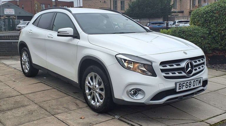 image for  Mercedes-Benz GLA 200 SE 5dr Hatchback Petrol Manual