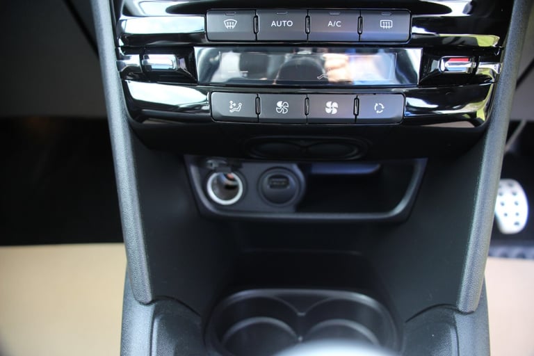  Peugeot 208 1.2 PureTech GPF GT Line Euro 6 (s/s) 5d