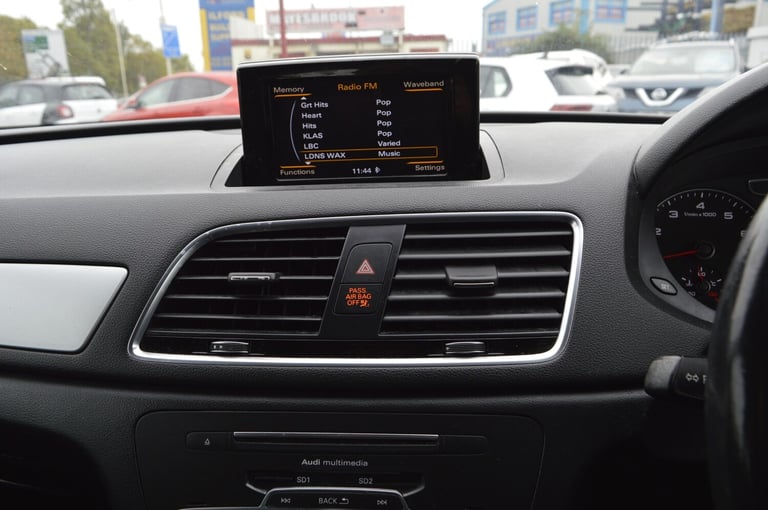 2016 Audi Q3 1.4T FSI SE 5dr S Tronic PETROL AUTO ONE OWNER  ESTATE Petrol Automatic