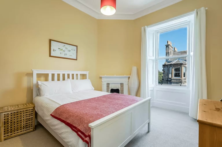 Beautiful Duplex by Royal Botanic Gardens - 4/5 Bedroom - Available from Jan