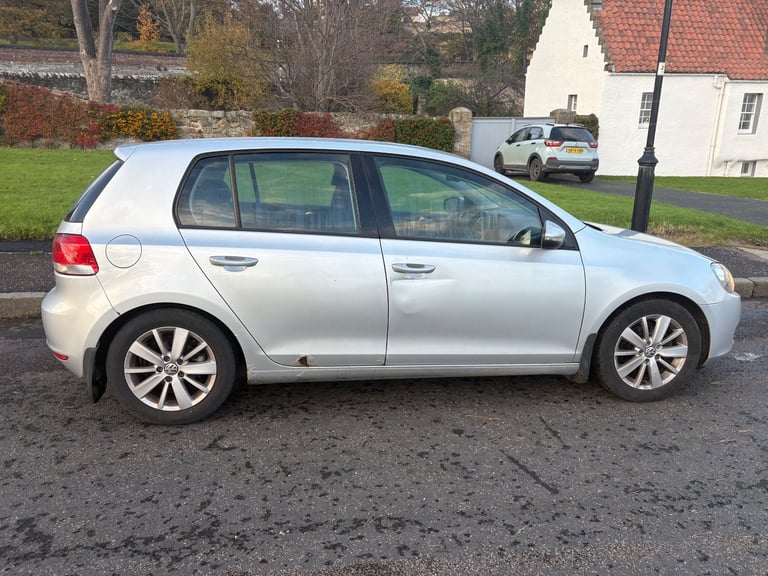 Volkswagen, GOLF, Hatchback, 2012, Manual, 1598 (cc),5 doors - Image 2