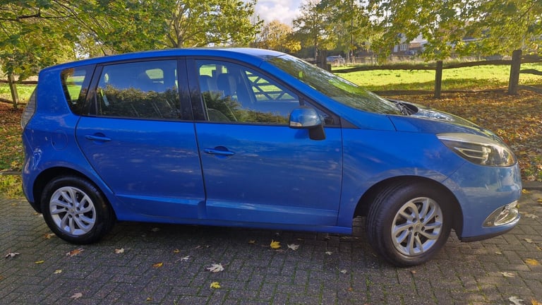 2013 Renault Scenic 1.5 dCi Dynamique TomTom 5dr MPV Diesel Manual