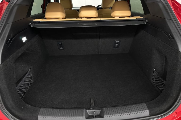 2024 MG MG HS 106290 Hatchback Petrol Manual