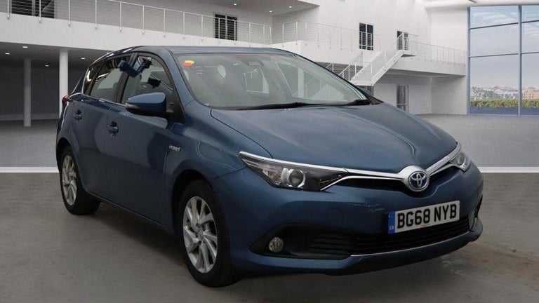 image for 2019 Toyota Auris 1.8 VVT-h Icon Tech CVT Euro 6 (s/s) 5dr HATCHBACK Petrol/Electric Hybrid Autom...