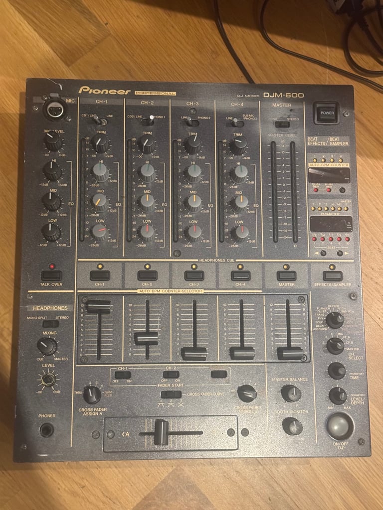 image for Pioneer DJM-600
