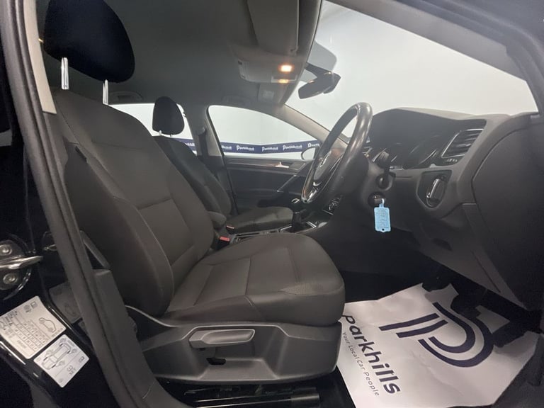 2017 Volkswagen Golf 1.6 TDI BlueMotion Tech SE Nav Hatchback 5dr Diesel Manual Euro 6 (s/s) (11 ...