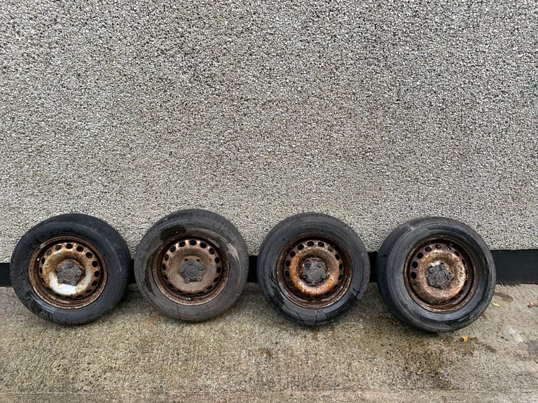 image for Volkswagen 15’ Steel Wheels