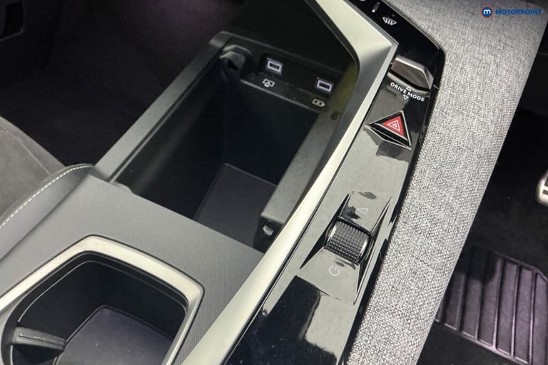 2025 Peugeot 3008 157kW GT 73kWh 5dr Auto HATCHBACK ELECTRIC Automatic