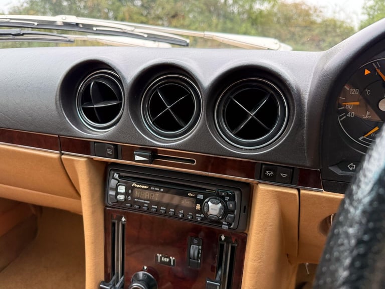  Mercedes-Benz 500 5.0 SL 2dr Petrol Automatic