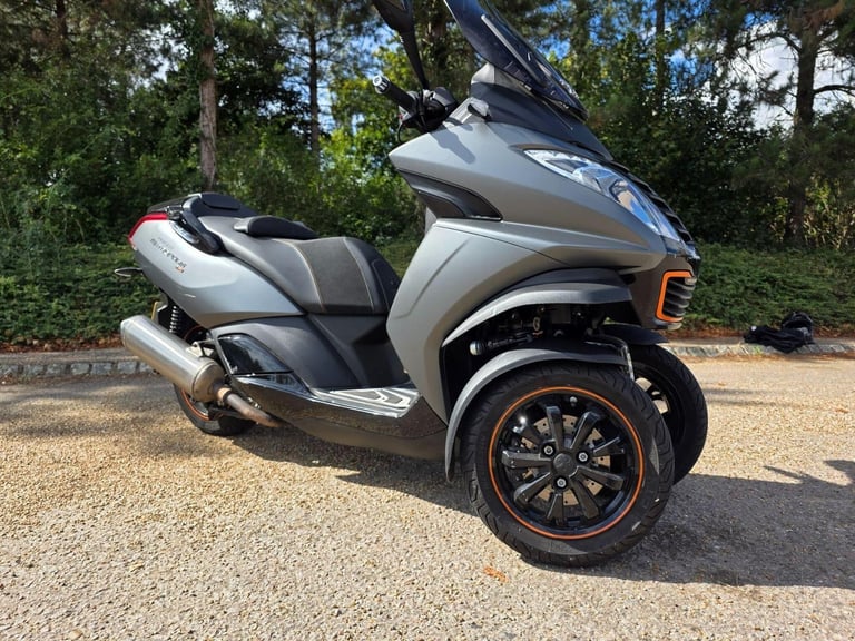 2014 Peugeot Metropolis 400 RS