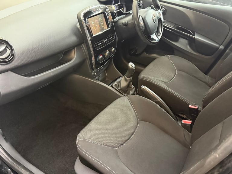 2014 Renault Clio 1.2 16V Dynamique MediaNav 5dr HATCHBACK Petrol Manual