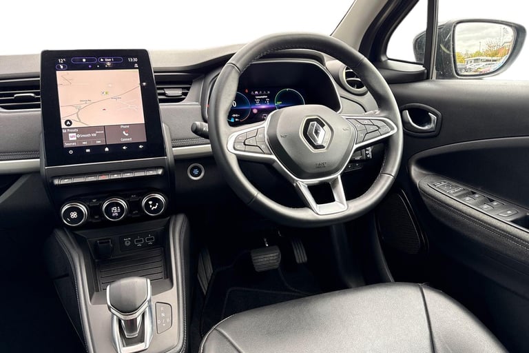 2022 Renault Zoe R135 EV50 52kWh Iconic Auto 5dr (Boost Charge) Hatchback ELECTRIC Automatic