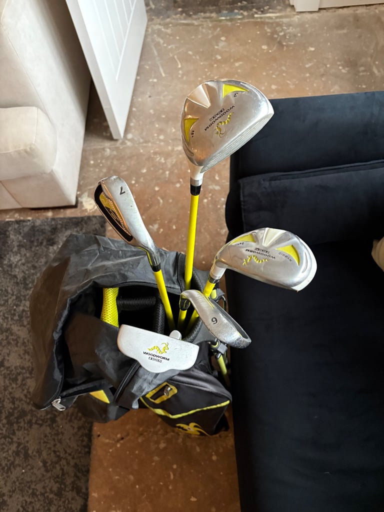 image for Kids golf clubs 
