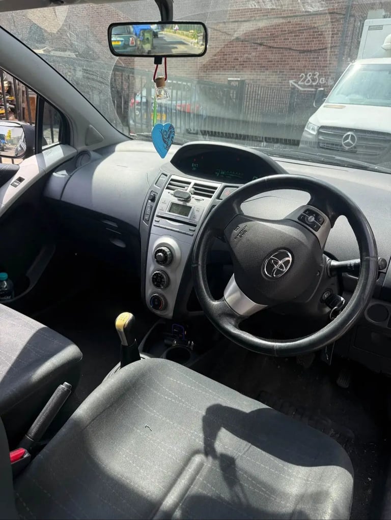 Toyota, YARIS, Hatchback, 2006, Manual, 1296 (cc), 5 doors