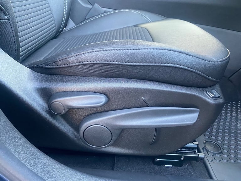 2023 Jeep Compass 1.3 T4 GSE 4xe PHEV Limited 5dr Auto Station Wagon Petrol Parallel PHEV Automatic