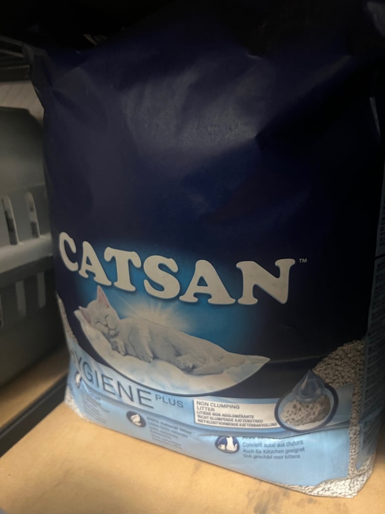 Cat Litter £5 pickup 