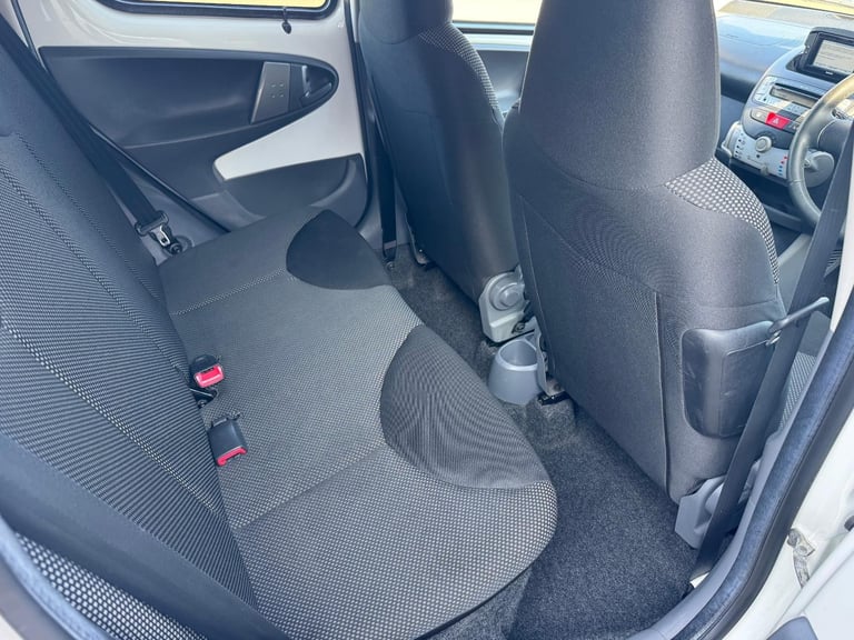 2011 Toyota Aygo 1.0 Go! 5Dr Hatch £2783