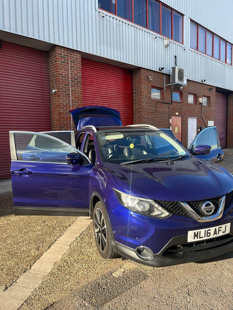 2016 Nissan Qashqai 1.2 DIG-T Tekna 2WD Euro 6 (s/s) 5dr HATCHBACK Petrol Manual