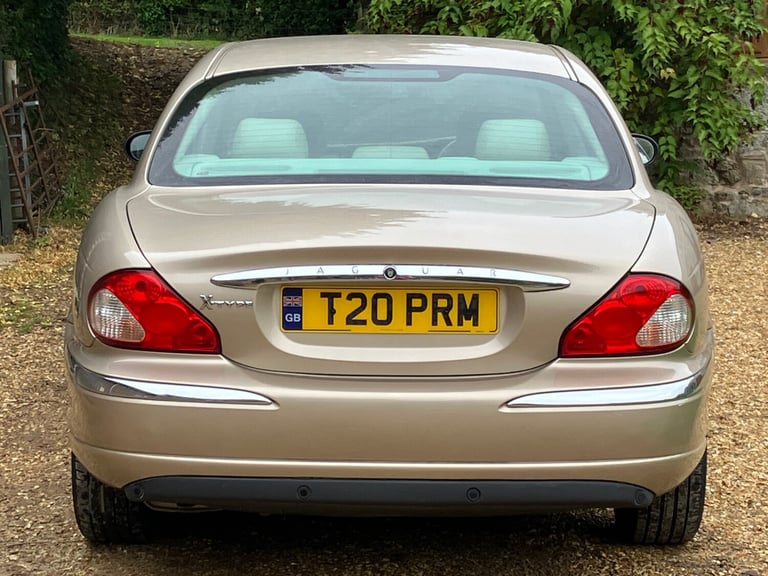 2003 Jaguar X-Type 2.0 V6 SE 4dr SALOON Petrol Manual