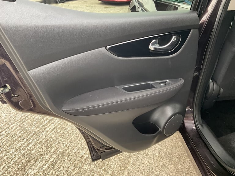 2015 Nissan Qashqai 1.5 DCI N-TEC 5DR Manual Hatchback Diesel Manual