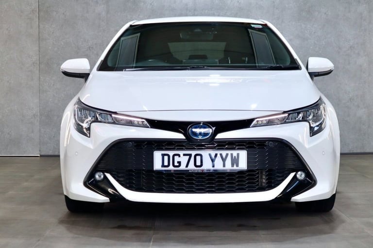 2020 Toyota Corolla 2.0 VVT-h Design Hatchback 5dr Petrol Hybrid CVT Euro 6 (s/s) (184 ps) Hatchb...