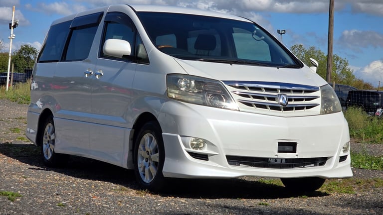 Fresh Import Toyota Alphard 2.4 Auto 8 Seater MPV G Edition Ulez Compliant 