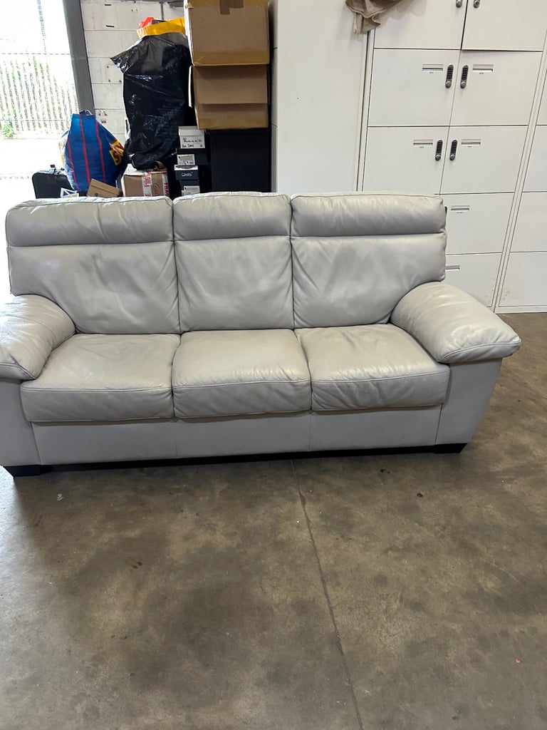 3 seater leather sofa 