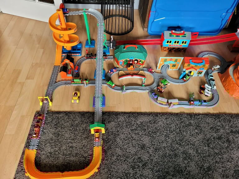 Take Along Thomas & Friends Bundle Includes Sets, Track, Diecast Trains & Friends