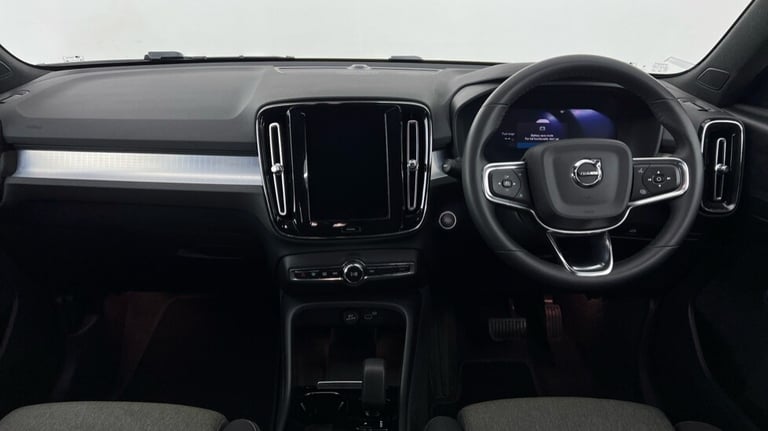 2024 Volvo XC40 Plus, B4 Mild hybrid, Petrol, Dark Estate Petrol Automatic