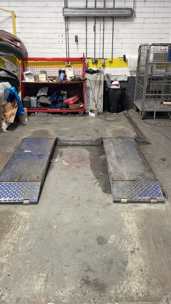 Second Hand Scissor Car Lift in Kinawley, County Fermanagh Gumtree