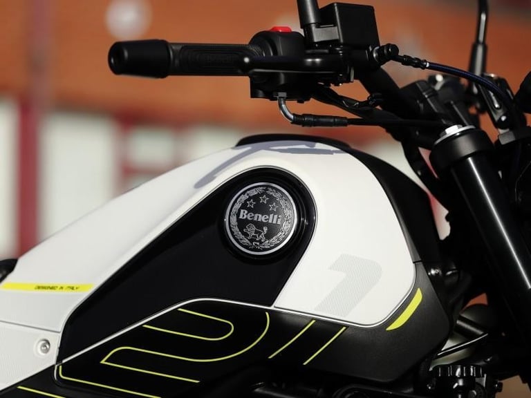 Benelli Leoncino 125cc Learner Legal Motorcycle SAVE £400