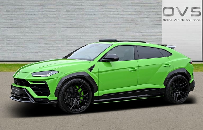 LAMBORGHINI URUS [URBAN NERO] 4.0T V8 BI-TURBO PETROL AUTO 4X4 2022 [71] GREEN