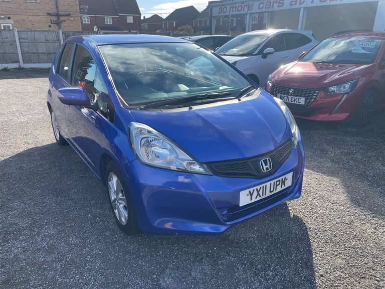 2011 Honda Jazz I-VTEC ES Hatchback Petrol Manual