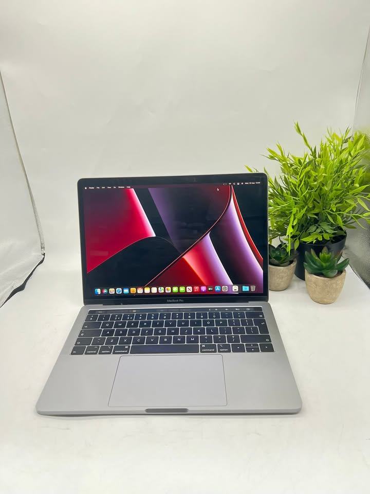 image for Apple MacBook Pro 13.3&quot; | Intel i5 | 8GB RAM | 256GB SSD