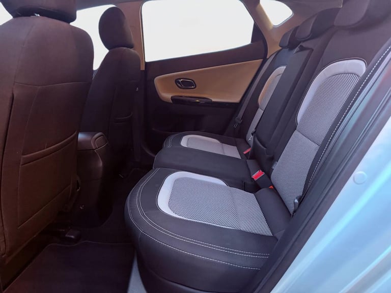 2015 Kia Ceed 1.6 GDi 3 DCT Euro 5 5dr HATCHBACK Petrol Automatic