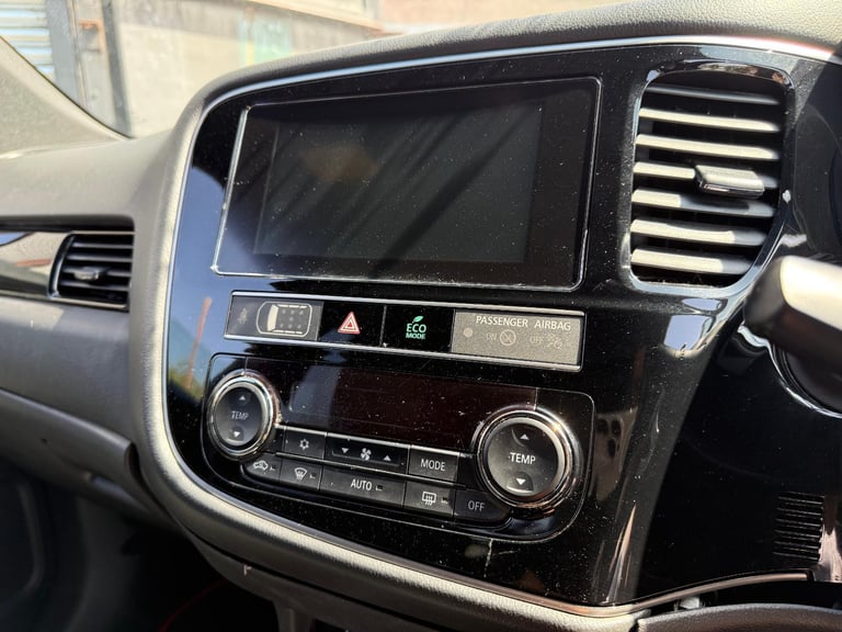 2019 68 REG MITSUBISHI OUTLANDER 2.4 PHEV AUTOMATIC DAMAGED REPAIRABLE SALVAGE