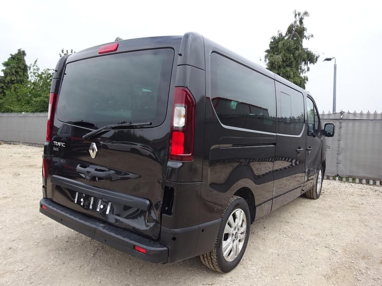 2024 24 REG RENAULT TRAFIC LL30 EXTRA BLUE DCI DIESEL AUTO MPV DAMAGED SALVAGE