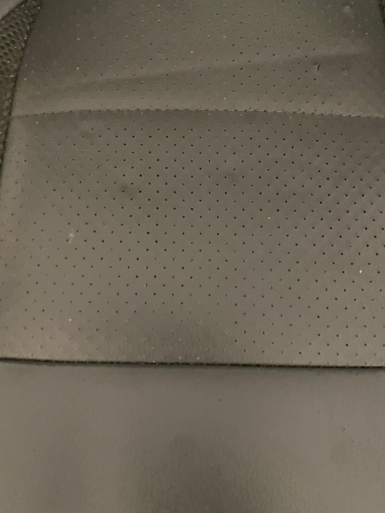 Comfy office chair for sale! With lower back surport 