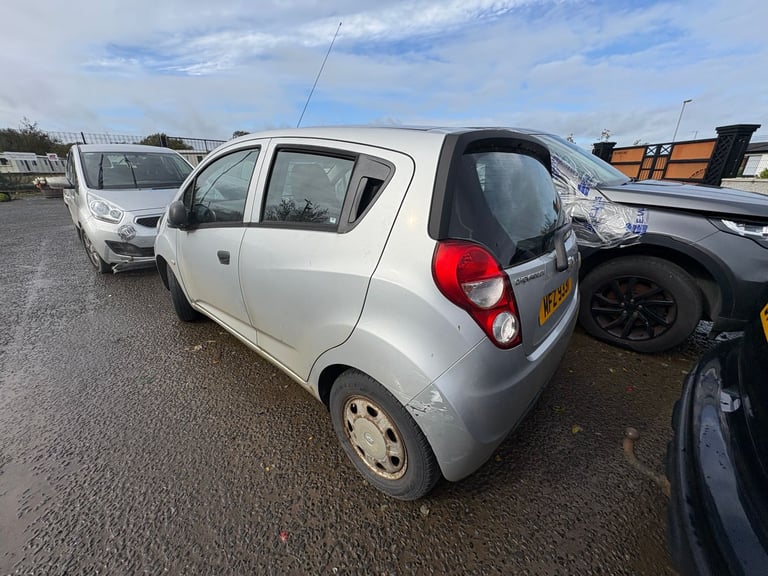 2013 Chevrolet Spark, 1.0 petrol, breaking for parts only, all parts available.