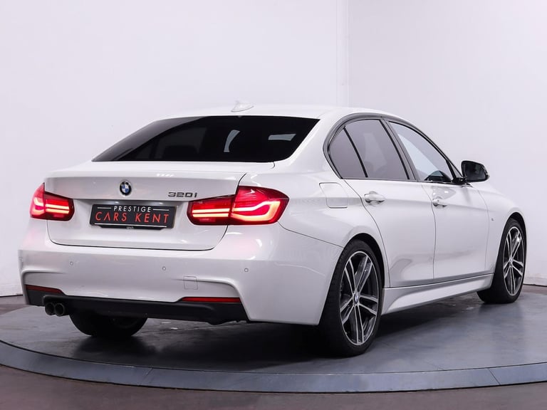 2019 BMW 3 Series 320i M Sport Shadow Edition Saloon SALOON Petrol Automatic