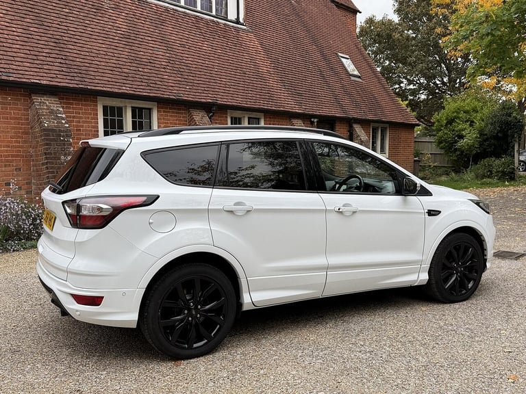 2018 Ford Kuga 1.5 TDCi ST-Line X 5dr 2WD HATCHBACK DIESEL Manual