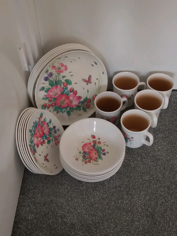 Melamine tableware set