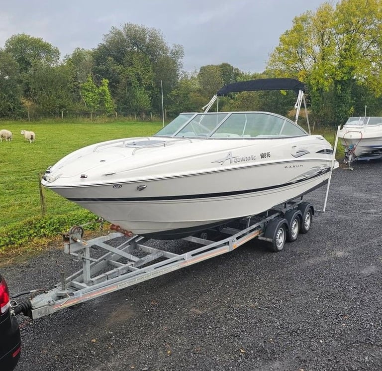 Maxum 2400sc3 cuddy cabin sports boat speedboat 
