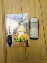 NOKIA 1100 MOBILE PHONE with USER GUIDE