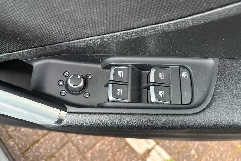  Audi Q2 30 TFSI S Line 5dr SUV Petrol Manual